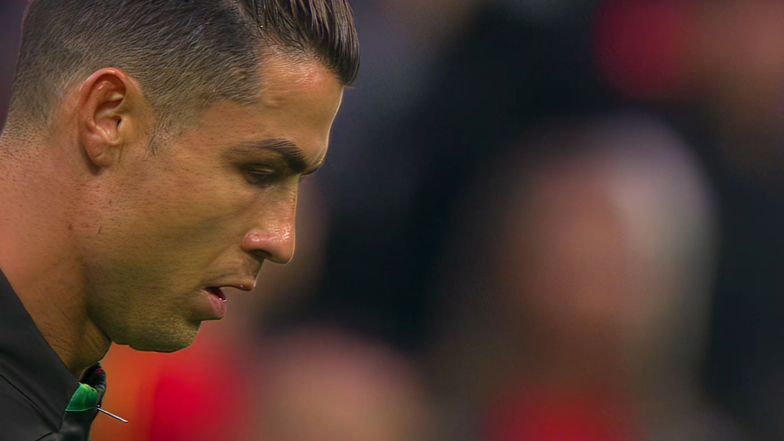 C罗迎来十二赛季高光表现，FPX球迷沸腾！的简单介绍