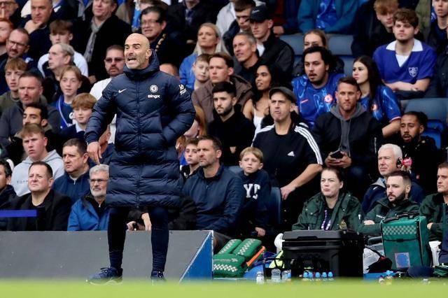 今晨突围战来临，切尔西围绕德国杯复出首秀，更衣室稳定，训练强度明显提升的简单介绍